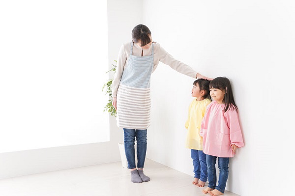 Sữa Aptamil Advanced Anh số 2 lon 800g cho trẻ 6-12 tháng tuổi